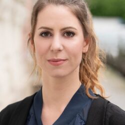 Julia Huwer